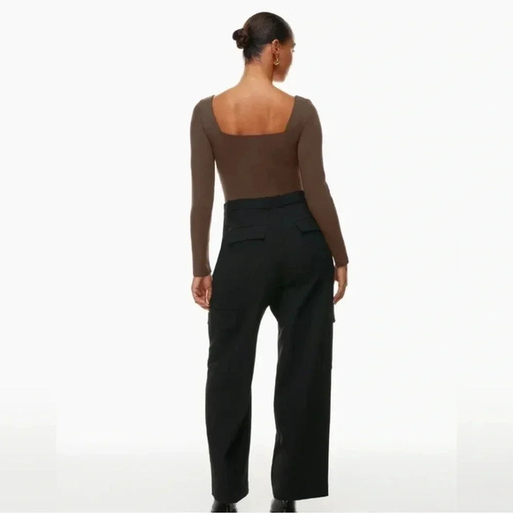 Aritzia Babaton Contour Squareneck Longsleeve Bodysuit in Coffee Bean Brown - Picture 6 of 11